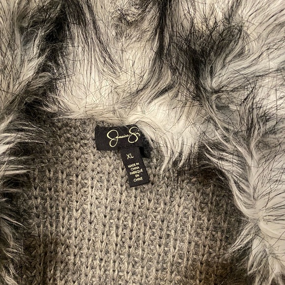 Gray Faux Fur Sweater Vest - Picture 3 of 4